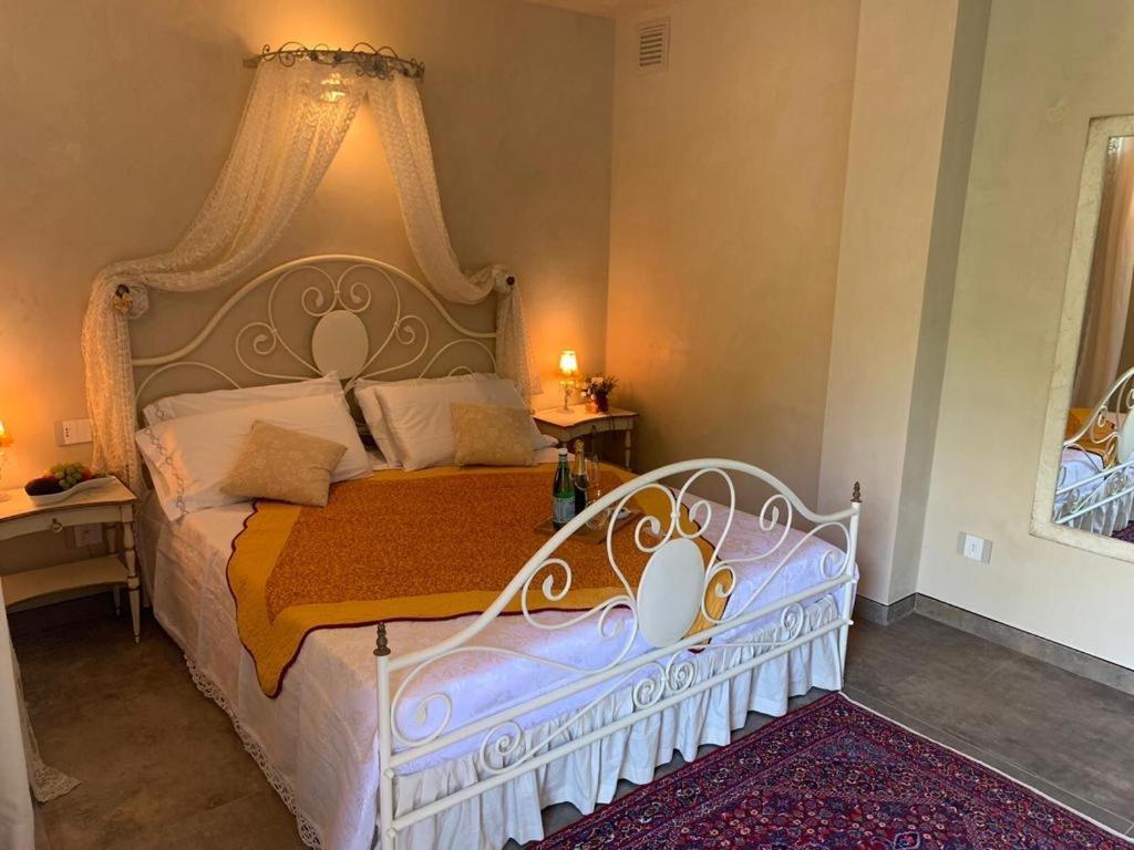 Le Lanterne Bed & Breakfast Villa dʼAlmè Eksteriør bilde