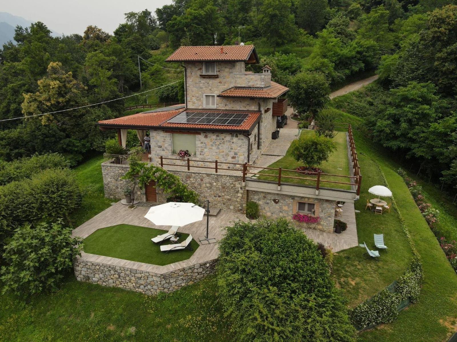 Le Lanterne Bed & Breakfast Villa dʼAlmè Eksteriør bilde